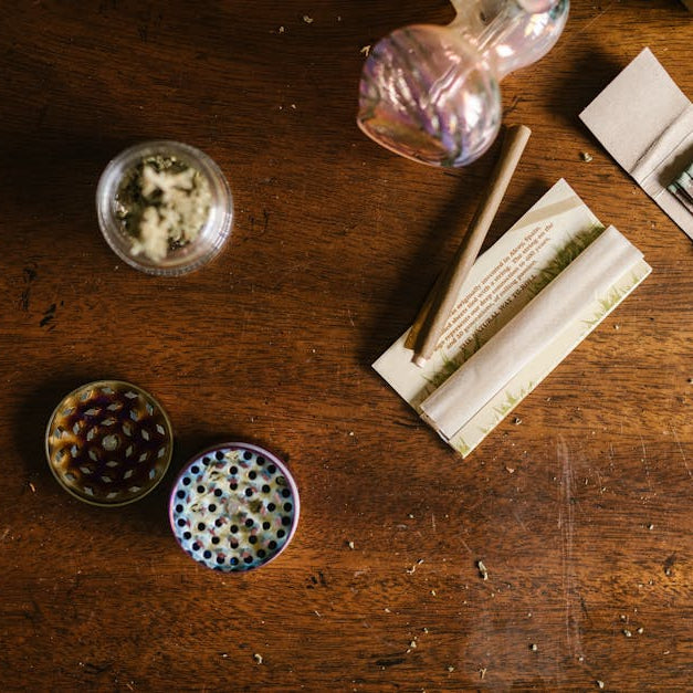The Ultimate Guide to Choosing the Best Weed Grinders for Your Smoking Experience