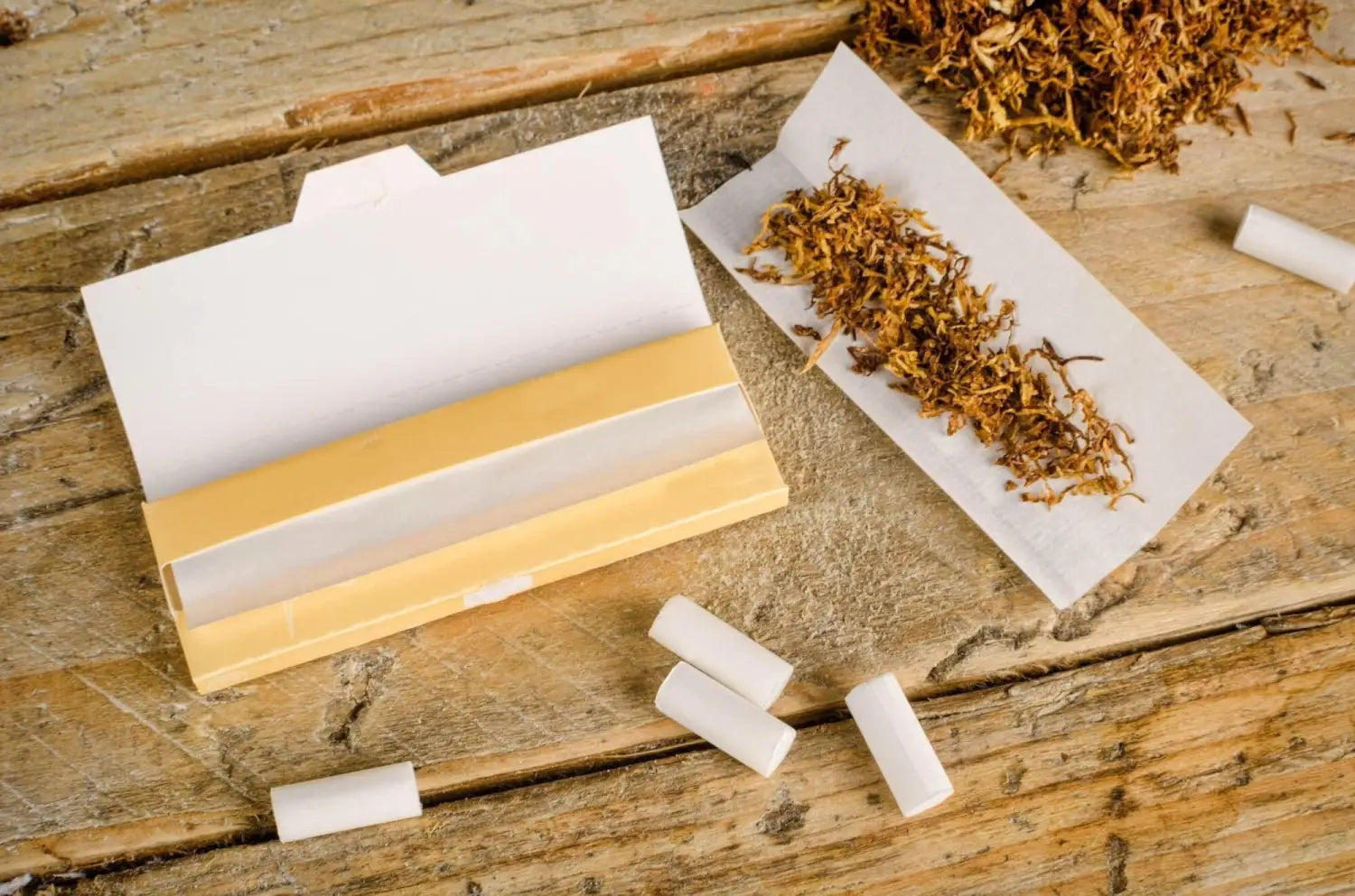 Your Ultimate Buying Guide to the Best Rolling Papers