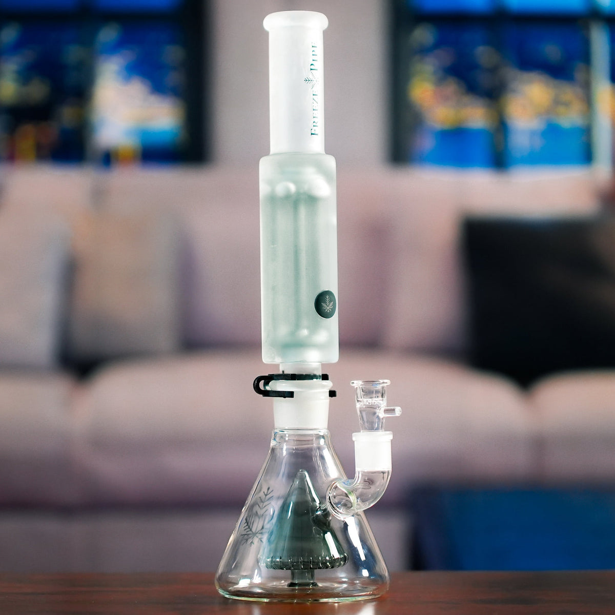 Freeze Pipe Bong XL