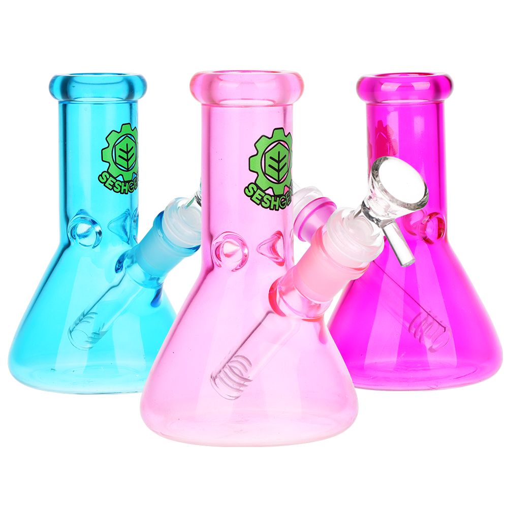 Compact Beaker Bong with Vibrant Colored Glass