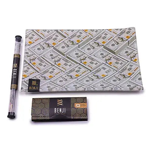Benji shatter-resistant glass tray kit with black gold papers