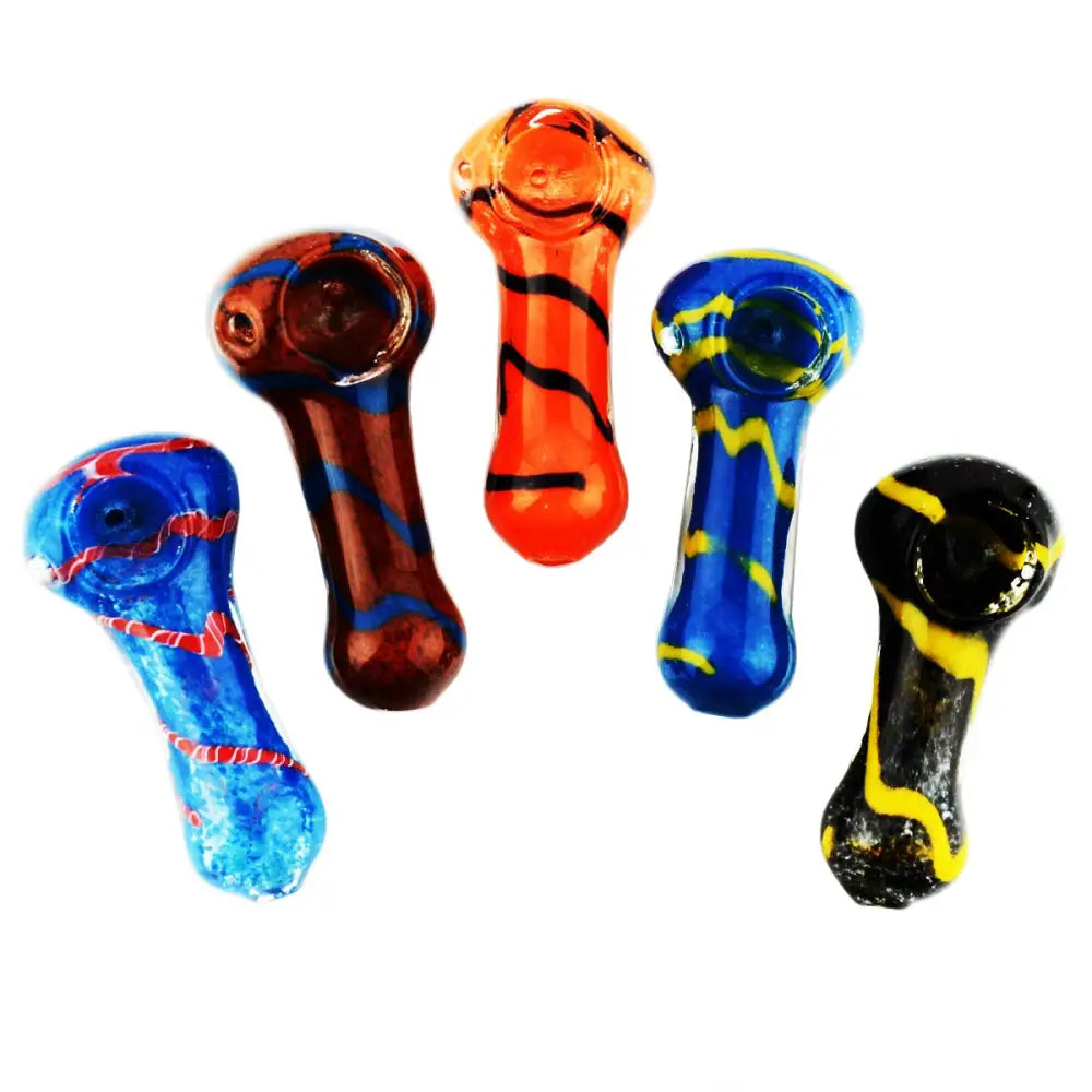 Color frit spoon pipe made of borosilicate glass featuring vibrant colorful patterns