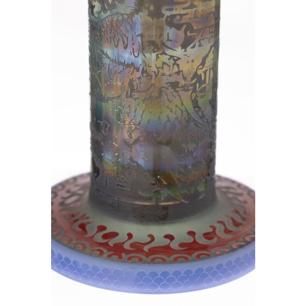 Iridescent Daze Glass Sidecar Asian Art vase with etched designs