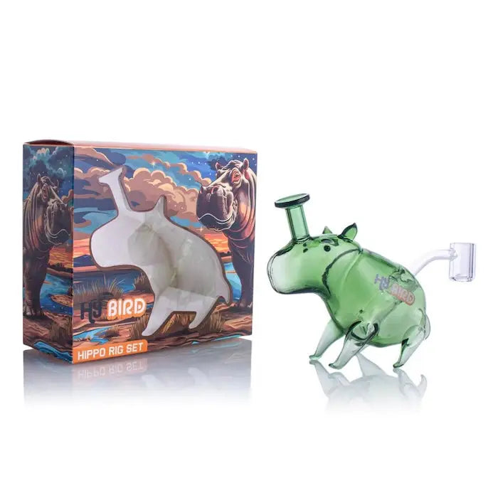 Green Hybird Hippo Rig with quartz bowl and mouthpiece