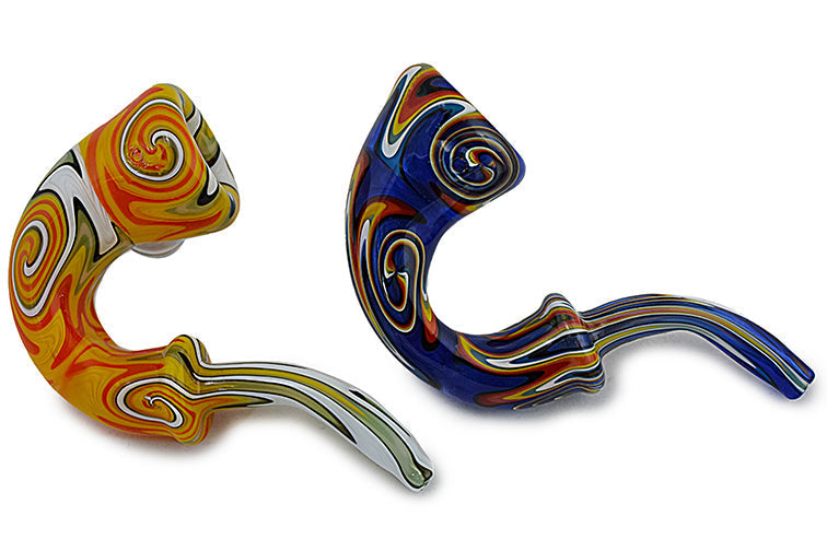 Vibrant Wig Wag Glass Sherlock Pipe