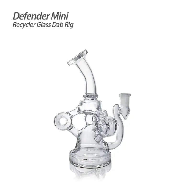Defender Mini Glass Dab Rig features multiple chambers and a bent neck for smooth hits