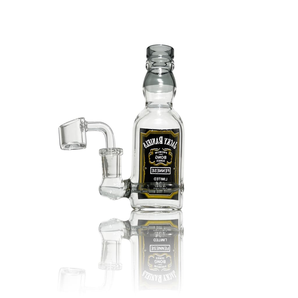 Portable Micro Jacky Rig: Glass pipe shaped like a liquor bottle, perfect for outdoor use