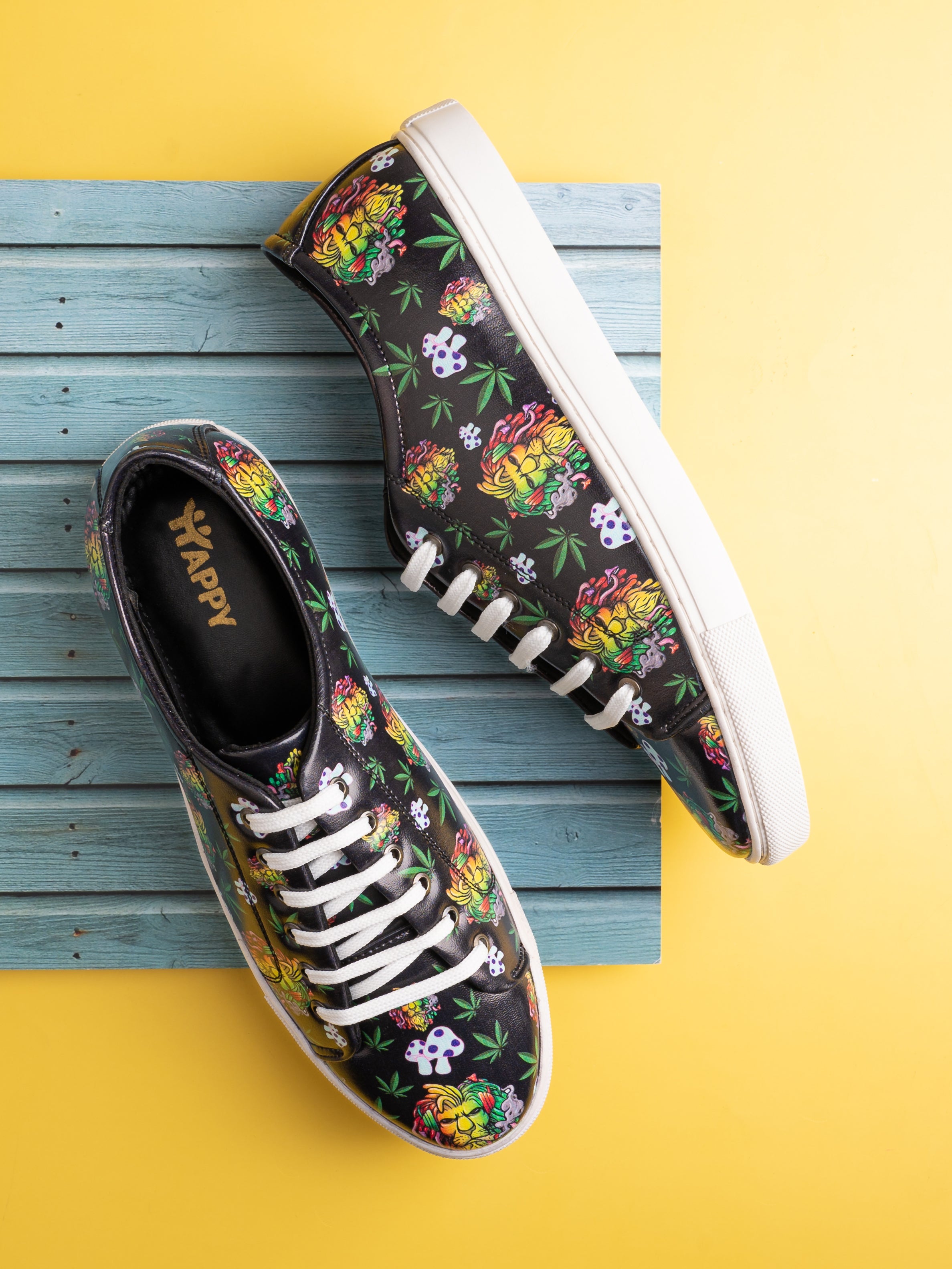 Majestic Lion Motif Deep Black Vegan Leather Shoes