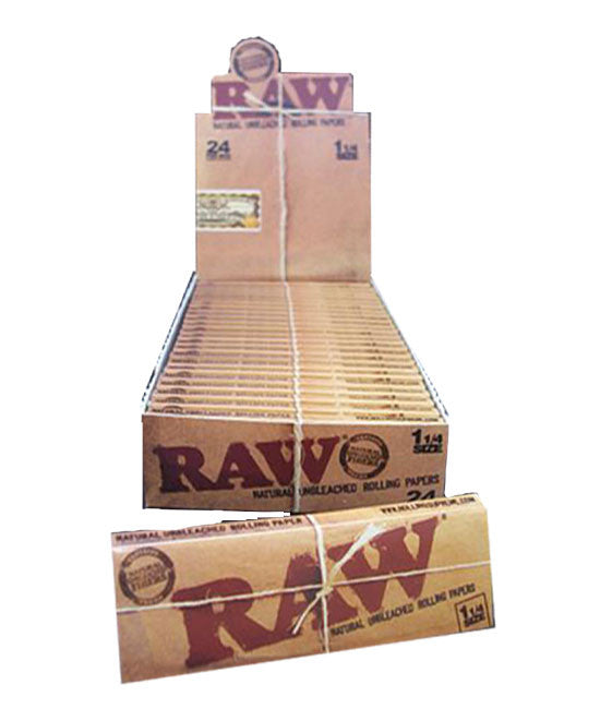 RAW Natural Unbleached Rolling Papers 1.25