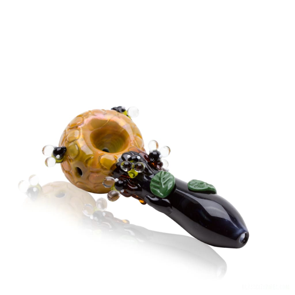 Empire Glassworks Honeypot Hand Pipe with Textured Honeycomb, Bees, and Leaves Bowl