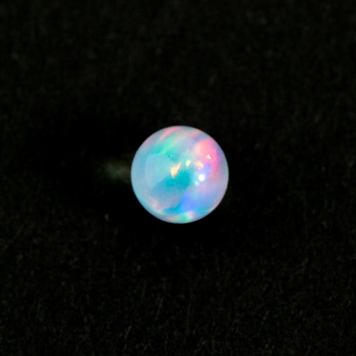 Luminous Aurora Opal Terp Pearl 4mm