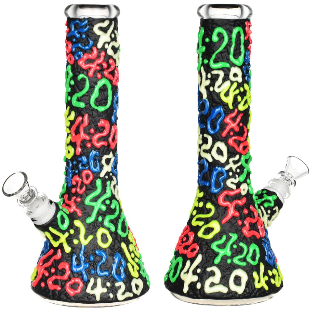 Colorful beaker water pipe with ’420’ graffiti includes downstem diffuser and glows in dark