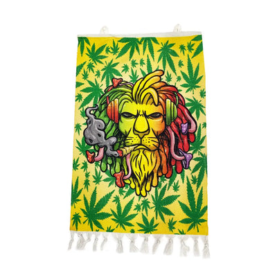 ?LIon Pride Smoking Leaf Handloom Wall Hanging (3ft x 2ft)’