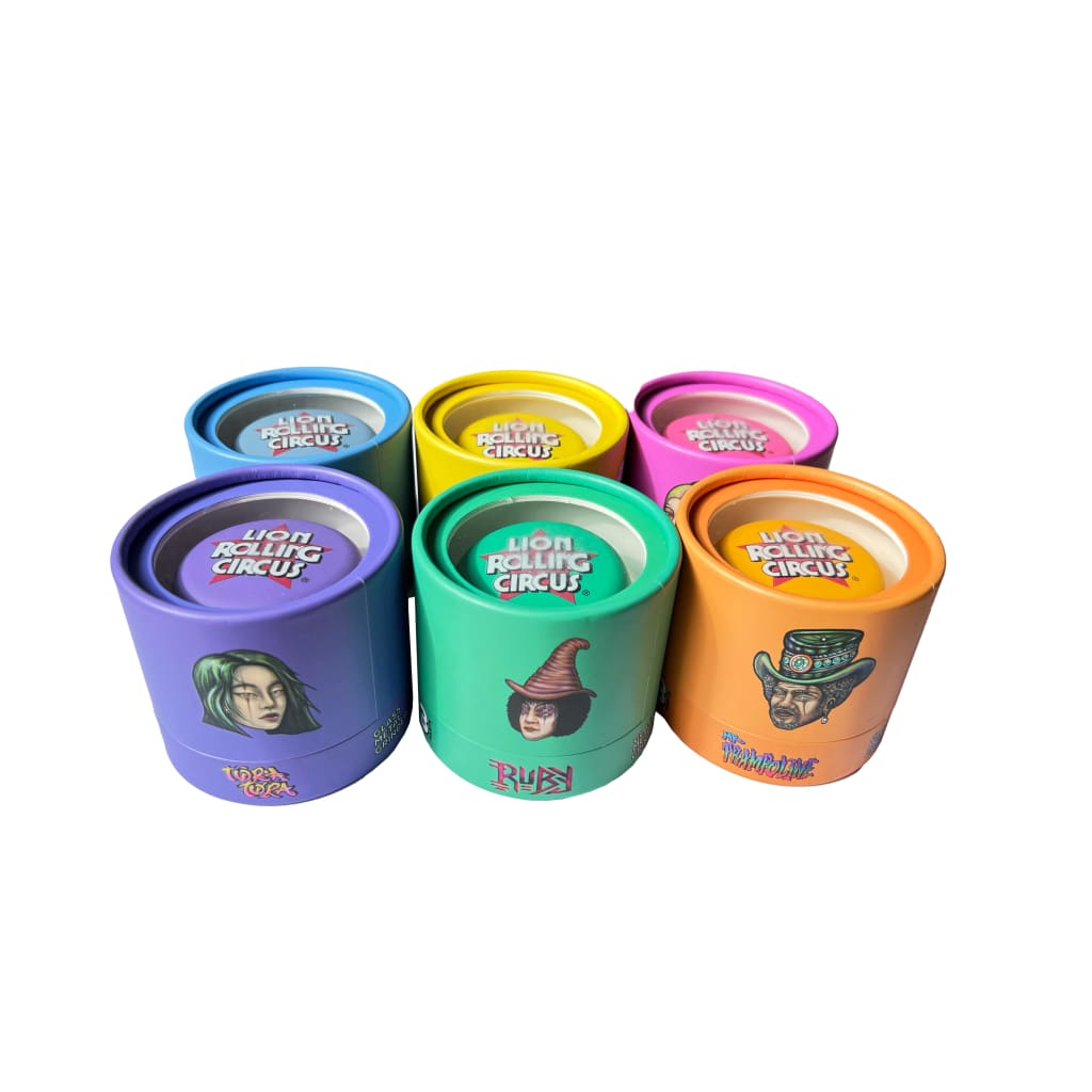 Colorful containers with character art, branding, and Nuevo Grinder De Vidrio y Metal