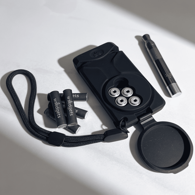 X7 - Smoke Filtering Smell Proof One-Hitter Pipe