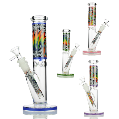 Daring 10-Inch WigWag Decal Water Pipe