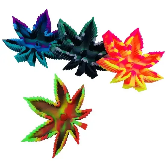 Vibrant leaf silicone ashtray smoking accessory with serrated edges