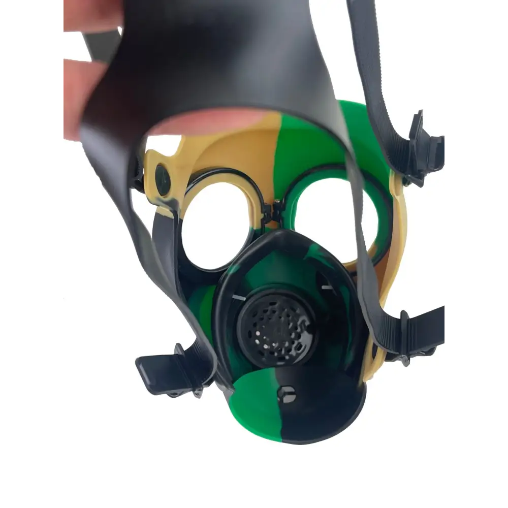 Camouflage gas mask bong with silicone mask and blue water attachment