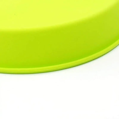 Bright lime green 9 inch silicone round dish tray baking pan