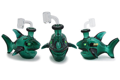 Distinctive Shark Dab Rig for Concentrates
