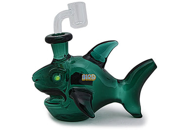 Distinctive Shark Dab Rig for Concentrates