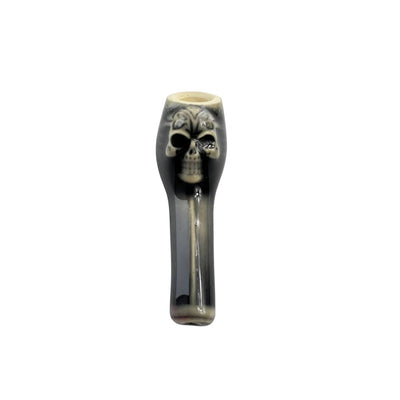 Skull-shaped Colombian ceramic pipe with smooth finishes designed for young smokers