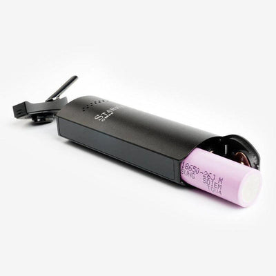 Xvape Xmax Starry 3.0 vape with ceramic zirconia mouthpiece and visible swappable battery